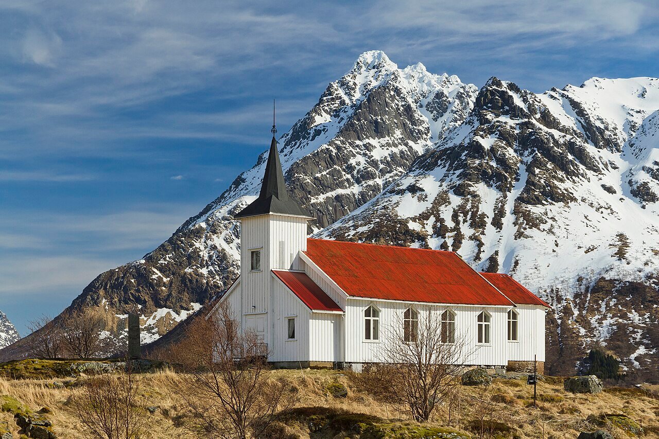 Norway in April: Last Northern Lights and the Start of Something New
